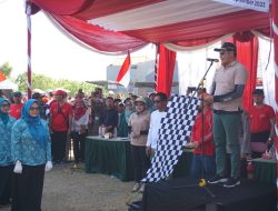 Wabup Sidoarjo Subandi Berangkatkan Gerak Jalan Beregu Desa Wadungasih