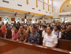 Jelang Misa Natal, Danlantamal V Beserta Forkopimda Sambangi Tiga Gereja di Surabaya