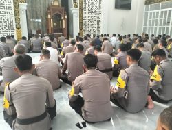 Sebelum Geser ke TPS, Polisi Sidoarjo Gelar Doa Bersama