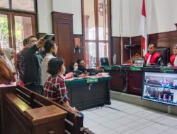 Dua Pelaku Curanmor Di Surabaya Dihadirkan Dalam Sidang, Tiga Masih DPO